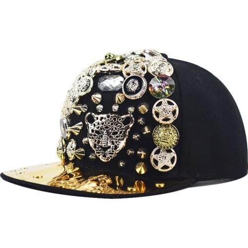 2020 Fashion Novelty Heavy Metal Rivet Streetwear Hip Hop Cap Adjustable Unisex Outdoor Sports Sun-Proof Snapback Casual Hat