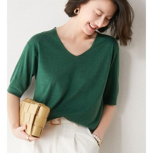 2021 spring and summer new v-neck half-sleeved womens pullover bottoming shirt ice silk short-sleeved T-shirt short-sleeved shi