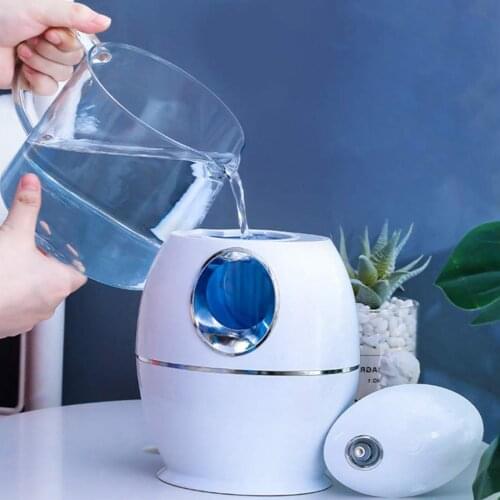 Durable Desk Humidifier USB Silent Car Humidifier Sanitization LED Light Bottle