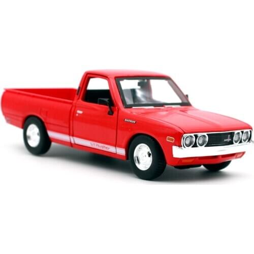 Maisto 1:24 1973 Datsun 620 Pick-up Alloy car model die-casting model car simulation car decoration collection gift toy