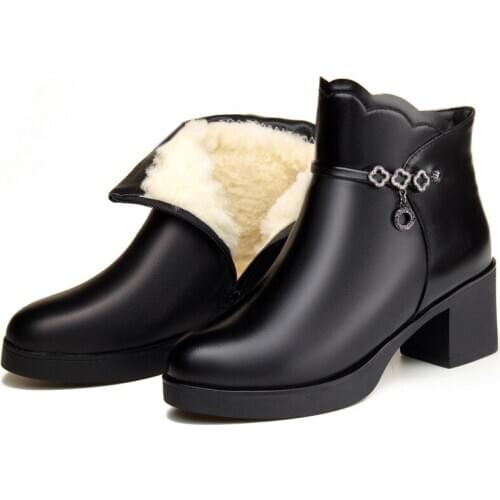 Full Cowhide Full Wool Warm Winter Boots Women Snow Boots Plus Size Fashion Elegant Martin Boots Thick Heels Women Leather Boots