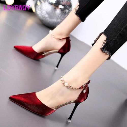 One word belt single shoes autumn 2021 new womens shoes red temperament pointed high heels women