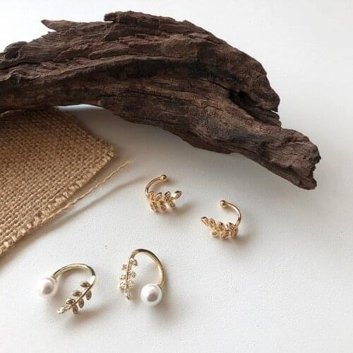 Korean Fairy Rhinestone Gold Silver Color Leaf Clip Earrings for Women Girls Shiny Imitation Pearl Earring Jewelry Wholesale