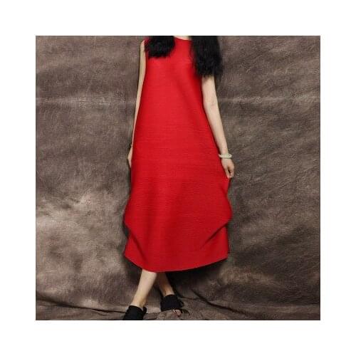 HOT SELLING Miyake fashion fold solid color O-neck dress with sleeveless IN STOCK