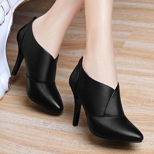 Spring and autumn new pointy brogue shoes waterproof platform high-heeled deep-mouth leather shoes British four seasons shoes