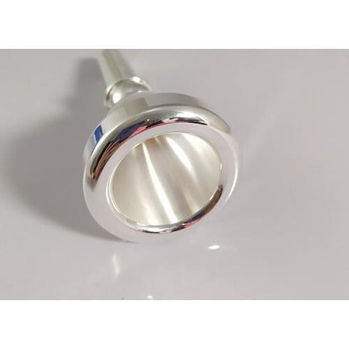 Large mouthpiece, hug mouthpiece, bass number mouth