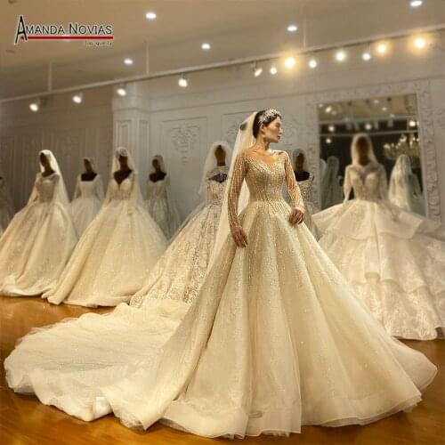 Lace Ball Gown Wedding Dress 2022 Long Sleeve Beading Appliques Vintage Bridal Princess Bride Dress