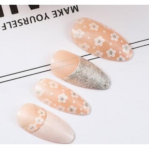 High Quality 24pcs Little Daisies Nail Patch Glue Type Removable Long Paragraph Fashion Manicure Save Time False Nail Patch