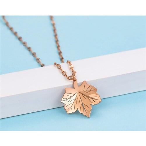 Trendy Maple Leaf Pendant Necklaces For Women Titanium Stainless Steel Choker Necklace Engagement Jewelry