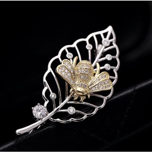 MADALENA SARARA AAAA Zircon Inlaid Bee On The Leaf Brooch Style Fine Brooch Pin For Women Jewelry