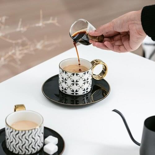 Retro British Ceramic Concentrate Coffee Cup Saucer Set Breakfast Milk Mugs Best Gift Cups Best Gift Exquisite Afternoon Tea Set
