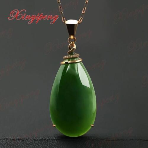 18 k rose gold with 100% natural jade pendant Spinach is green Simple and easy Fine jewelry With diamond