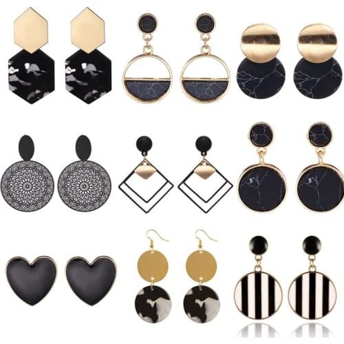 New Black Acrylic Earrings For Women Black Enamel Stud Earrings Statement Ear Jewelry Exquisite Gift Wholesale accessories