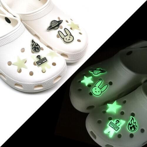 50pcs/lot Rap Bad Rabbit Bunny Glow PVC Glow Shoe Charms in the dark Shoe Decoration Accessories shoes promotional gift