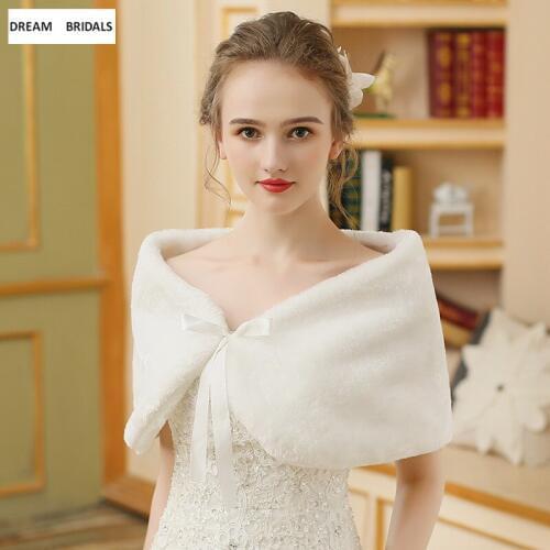 In Stcok Cheap Faux Fur Bridal Shawl Plush Thick Collar Neck Wrap Winter Warm Cross Scarf Synthetic Leather Women Shawl