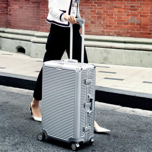Travel Tale Suitcases On 4 Wheels