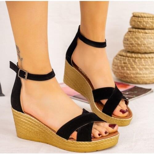 Tonar Ertu Black Suede Filling Heel Women Sandals Platform New Season Summer Casual and Stylish Wrist Strap