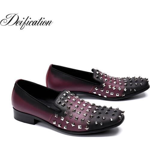 Deification Mocassin Homme Italian Fashion Mens Loafers Slip On Running Shoes Hot Rivets Studded Men Formal Shoes Leather Flats