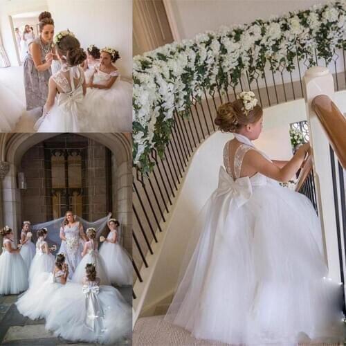 2019 Princess A Line Flower Girls Dresses For Wedding LAce Appliqued Square First Cummunion Dresses Cheap