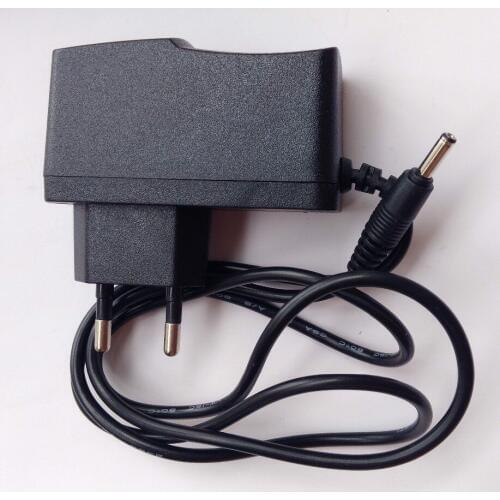 8pcs 220V to DC 5V 1000mA Adapter EU plugs to 3.5mm x 1.35mm Power Charger for MP4 PSP