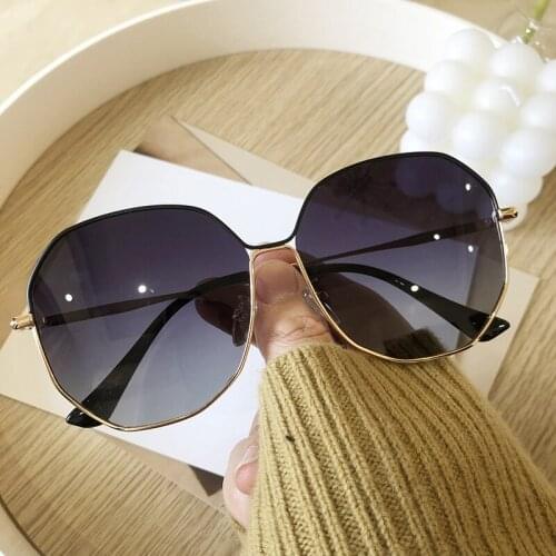 Fashion Large Polarized Sunglasses 2021 Charms Square Oversized Shades Ladies Big Black Gradient Sun Glasses Female Driving Car
