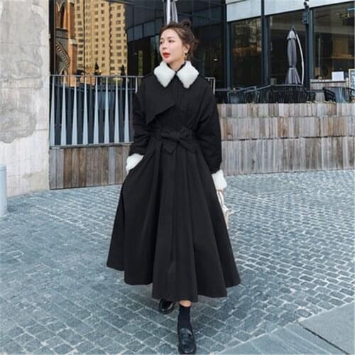 2020 fashion Cotton Trench Coats Womens Long Cotton Coat Autumn Winter Lamb Fur Collar Plus Velvet Black Parkas Jacket b514