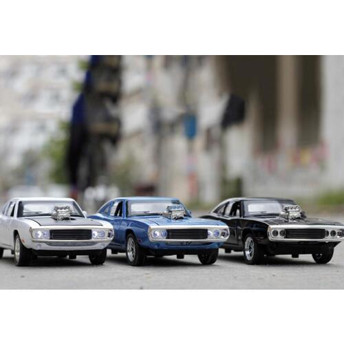 1/32 for Dodge Alloy toy Pull back Car Music LED Model Kids Toy Tabletop Decor With Sound Light Pull Back Toy Car Gifts