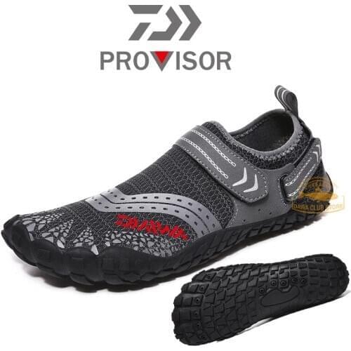 2020 DAIWA Fishing Shoes New Mens Large Size Breathable Mountaineering Non-slip Shoes Outdoor Cycling Sneakers Swimming Shoes