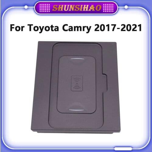 Ouchuangbo 10W car wireless charger for Toyota Camry 2017-2021 special mobile phone charging board auto parts