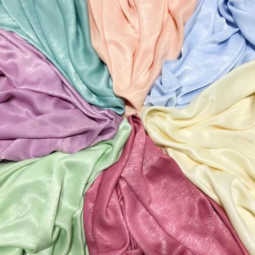 Satin crepe Chiffon fabric Fluorescent silk satin crepe glazed brocade high-grade impermeable Chiffon Dress