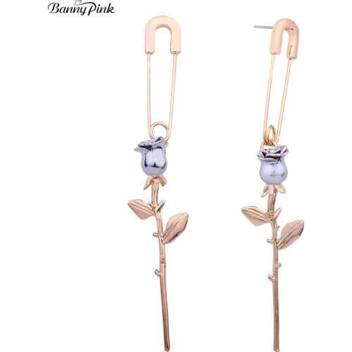 Banny Pink Cute Alloy 2 Tone Color Rose Studs Earrings For Women New Geo Pendant Long Post Earrings Fashion Jewelry Pendientes