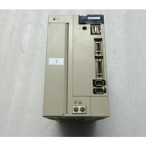 USED 100% TESTED SGDS-30A12A AC SERVO DRIVER SGDS-30A12A ORIGINAL SGDS-30A12A