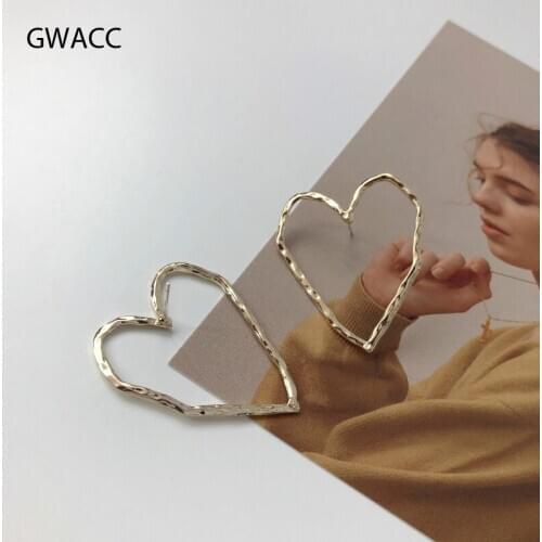 INKDEW Big Heart Stud Earrings For Women Romantic Hollow Geometric Irregular Alloy Punk Stud Earrings Fashion Party Jewelry