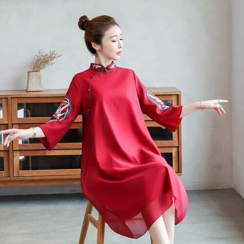 2021 spring and summer fashion new temperament ladies retro ethnic style mid-sleeve half-high collar dress western style