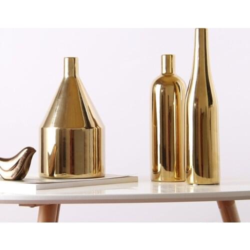 Golden ceramic vase Home decor trends Handicraft decoration Luxury golden vase Table vase