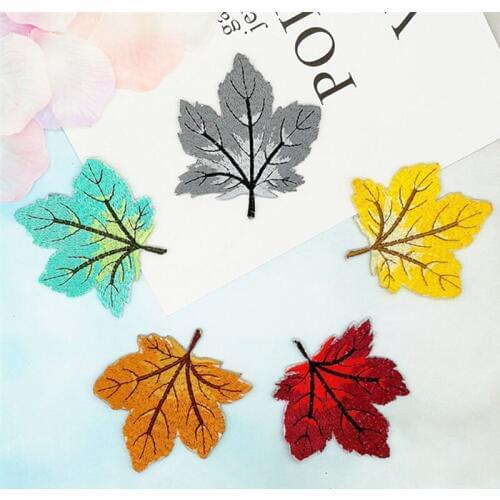 3Pcs Maple Leaf Iron On Patch Sewing On Embroidered Applique Sewing Patch for Clothing Stickers Garment DIY Apparel Accessories