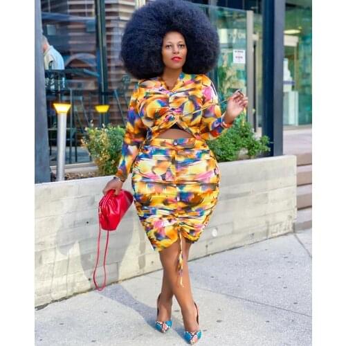 Hot Selling Women Multicolor Print Pleated Two Piece Sets Lady Big Size O-neck Drawstring Tees High Waist Bodycon Skirts Set