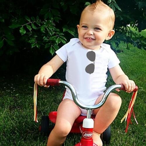 2018 White Summer Newborn Romper Kids Baby Girl Boy Clothes Short Sleeve Romper Jumpsuit Outfits Black Sunglasses Child Outwear