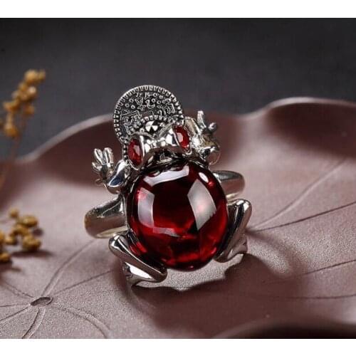 Charm Golden Toad RING 925 pure silver inlaid with gemstone and chalcedony simple personalized opening ring