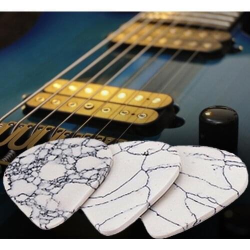 3 Pcs Guitar Picks & Guitar Pick Holder Set Acoustic Guitar Electric Guitar Bass Ukulele Stick-on Holder (Picks Random Color)