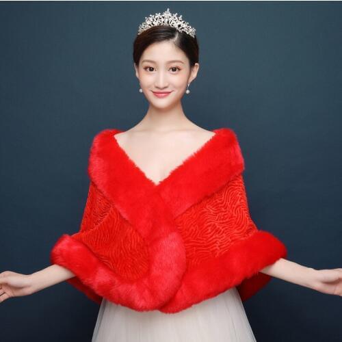Free Size Bridal Wraps RED Cheap Faux Fur Winter Wedding Coats In Stock High Quality Jacket Shrug Shawl Wedding Accessories