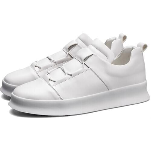 Mens shoes 2020 new fashion small white shoes soft soles comfortable non-slip casual shoes trend pure color literary shoes