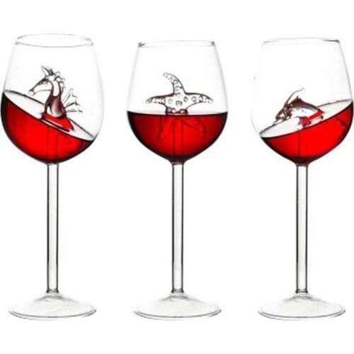 New Creative Shark Wine Glass Goblet Built-in Hippocampus Starfish Dolphin High Borosilicate Glass Cocktail Bar Decorate Tools