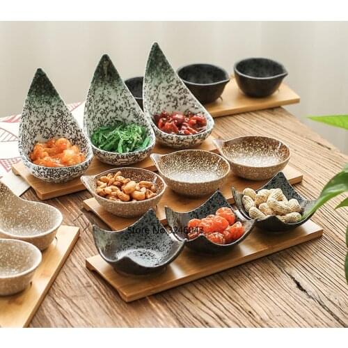 Creative Japanese style ceramic dish Wooden tray dried fruit snack candy dish Divided dish sauce sauce dish