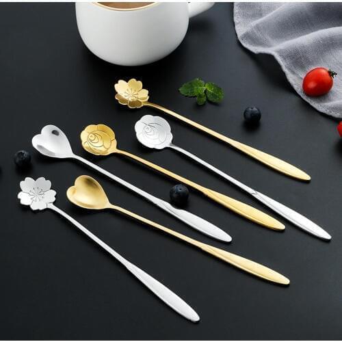 Long Handle Mixing Spoon Stainless Steel Spoon Home Creative Japanese Style Petal Dessert Spoon Golden Heart Shaped Coffee Spoon
