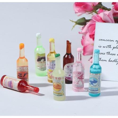 5Pcs Dollhouse Resin Soda Water Bottles with Beautiful Design And Excellent Workmanship