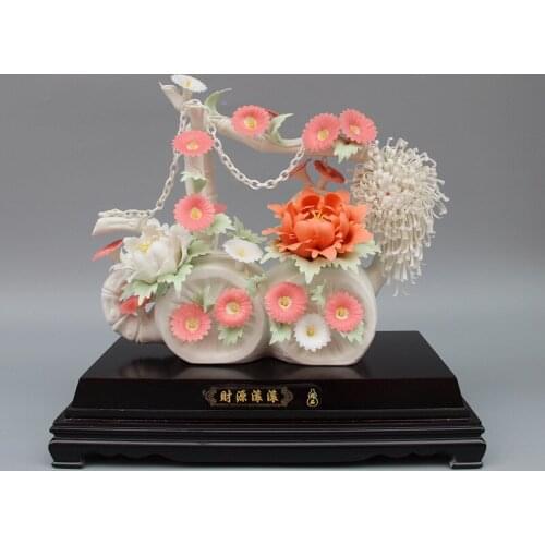 Crafts decor hand wedding cutting dies home Jingdezhen ceramic sculpture bonanza office ornaments handicrafts Home Furnishing ce