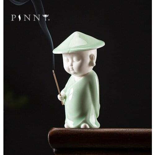 PINNY White Porcelain Monk Sculptures Creative Ceramics Incense Holder Tea Ceremony Ornaments Monk Small Buddha Statue