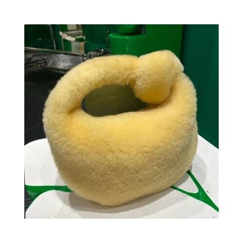 Women Plush Soft Handbag Fashion Solid Color Shoulder Underarm Bag Autumn Winter Fashion Comfortable Fluffy Female Tote Handbag