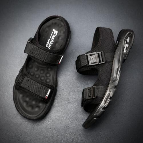 Men Sandals Mesh Breathable Black Buckle Flat Shoes Velcro Outdoor 2020 Summer Non-slip Soft Air Cushion Beach Man Sandal